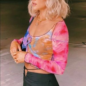 Verge Girl Take Notice top